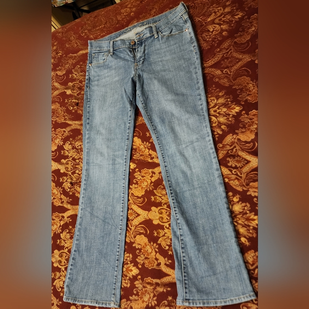 Old Navy The Sweetheart blue jeans size 10 long stretch